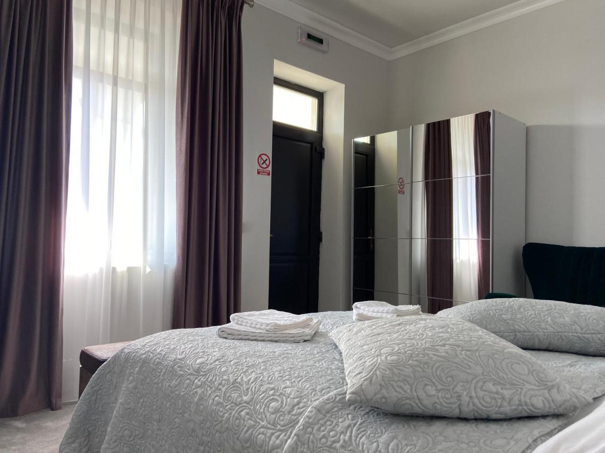 Maisonette Apartments Câmpulung Zewnętrze zdjęcie