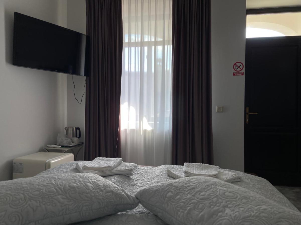 Maisonette Apartments Câmpulung Zewnętrze zdjęcie