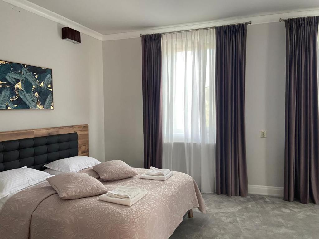 Maisonette Apartments Câmpulung Zewnętrze zdjęcie