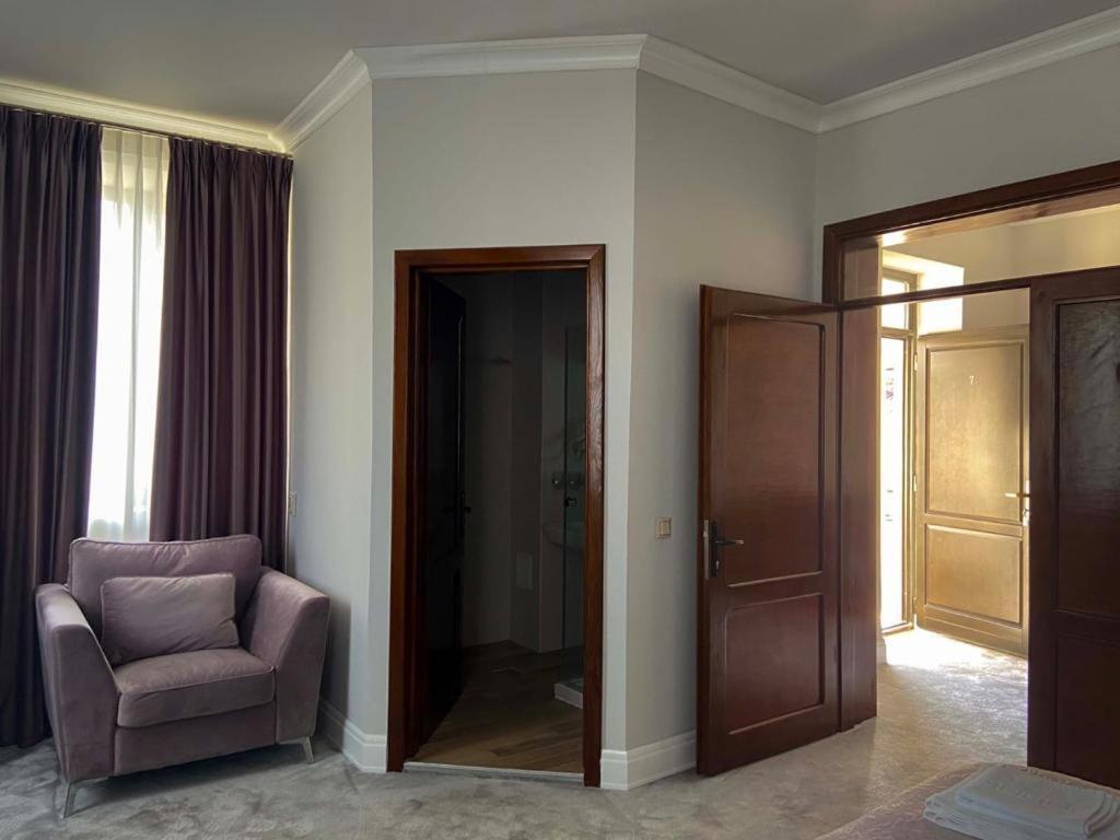 Maisonette Apartments Câmpulung Zewnętrze zdjęcie