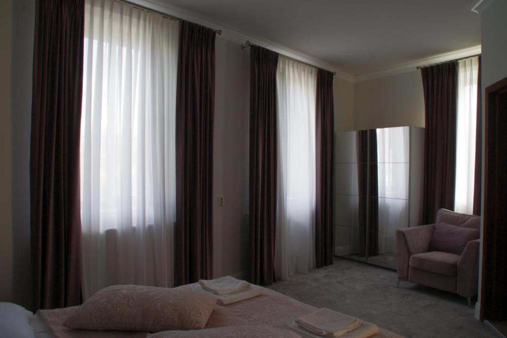 Maisonette Apartments Câmpulung Zewnętrze zdjęcie