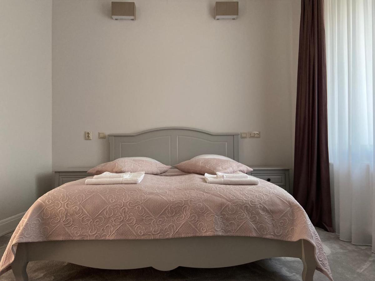 Maisonette Apartments Câmpulung Zewnętrze zdjęcie